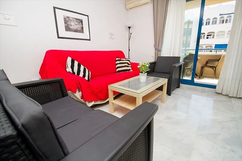 Amazing Apartment Beach & Train Station By La Recepcion Malaga